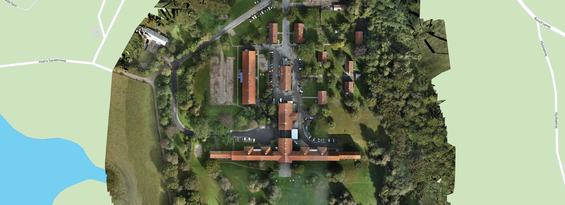 2D geo-referenced orthophoto of a building site stitched from overlapping aerial photos